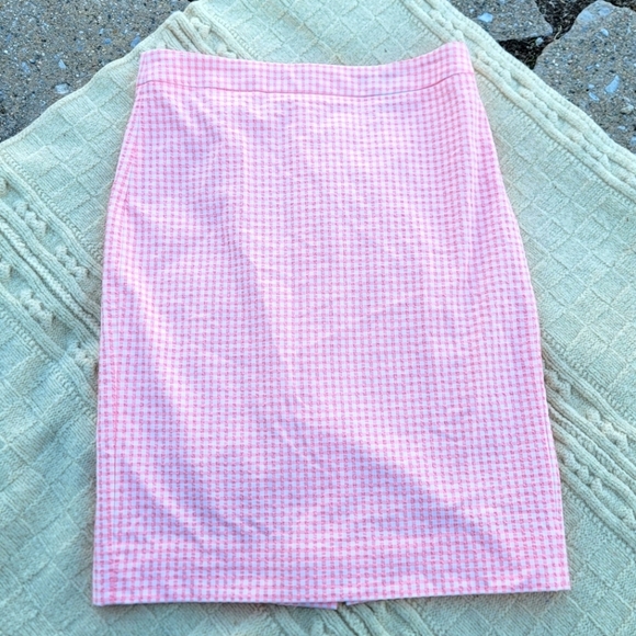 J. Crew Dresses & Skirts - J Crew Gingham No. 2 Pencil Skirt size 6 Pink White